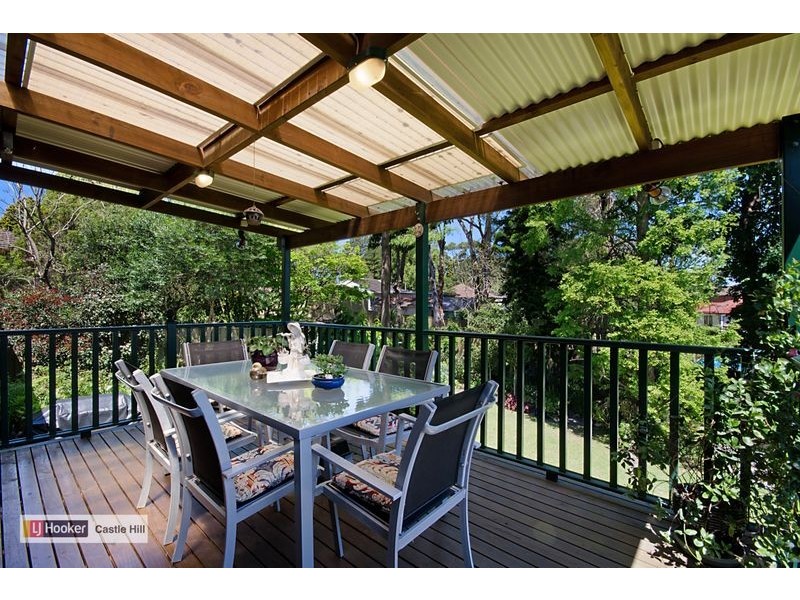 2 Lawndale Avenue, North Rocks NSW 2151