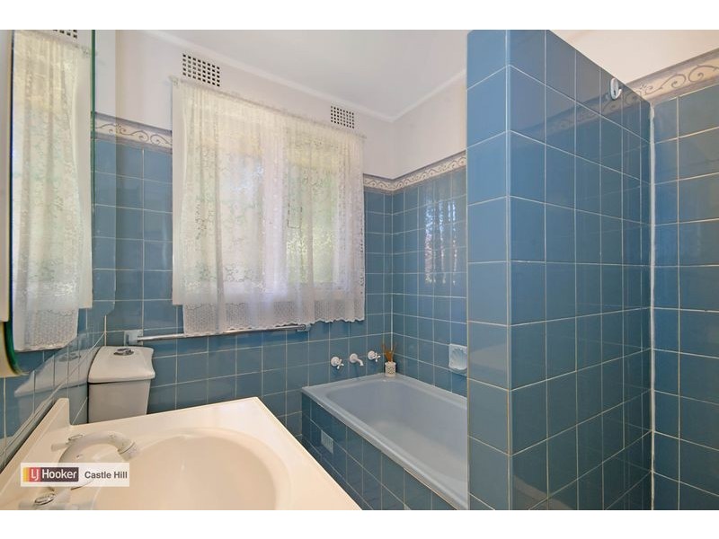 2 Lawndale Avenue, North Rocks NSW 2151