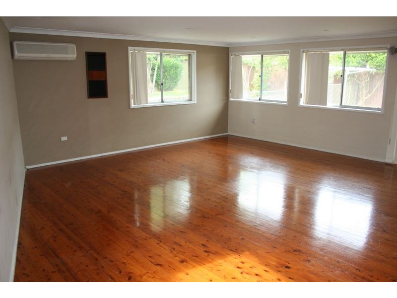 4 Chester Ave, Baulkham Hills NSW 2153