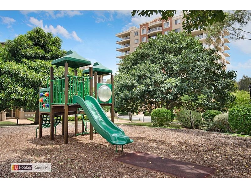 P5/8 Wentworth Drive, Liberty Grove NSW 2138