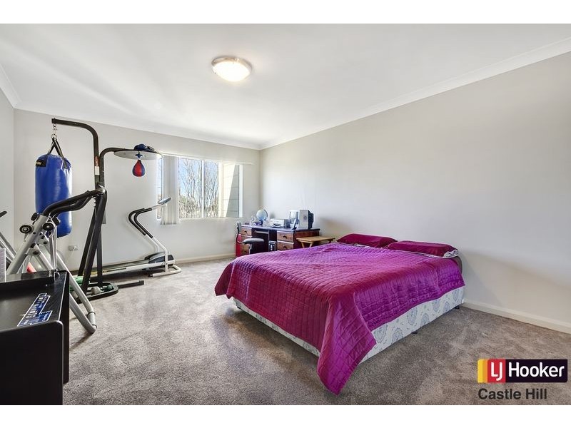 3/240-242 Old Northern Rd, Castle Hill NSW 2154