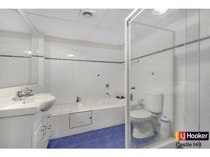 3/240-242 Old Northern Rd, Castle Hill NSW 2154