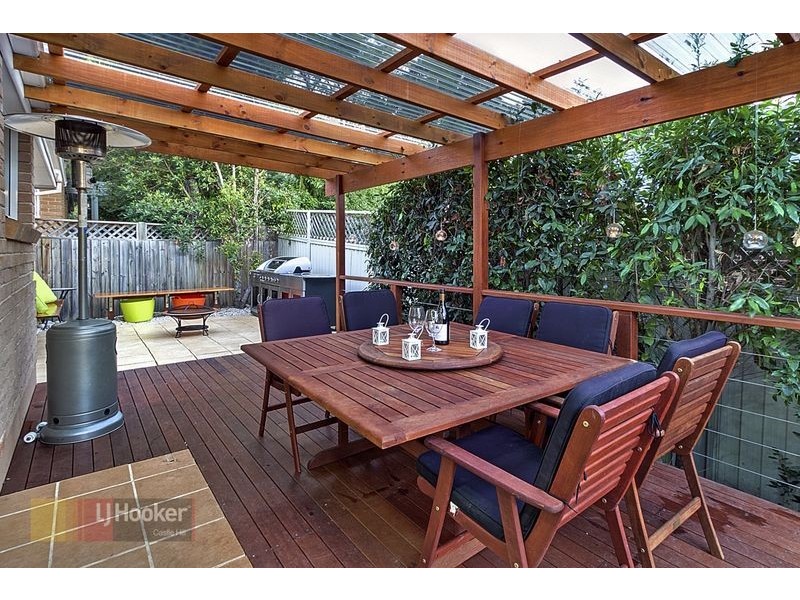 2/61 Chelsea Ave, Baulkham Hills NSW 2153