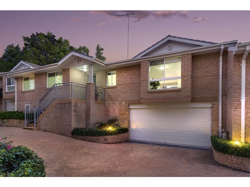 2/61 Chelsea Ave, Baulkham Hills NSW 2153