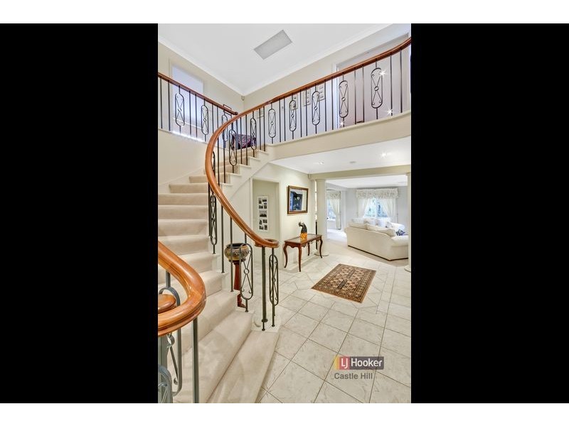 2 Castle Lea Court, Castle Hill NSW 2154