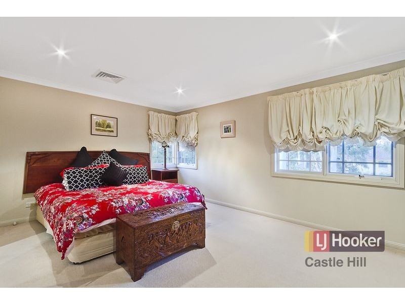 2 Castle Lea Court, Castle Hill NSW 2154