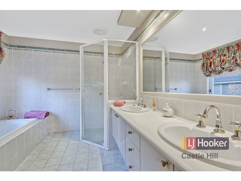 2 Castle Lea Court, Castle Hill NSW 2154