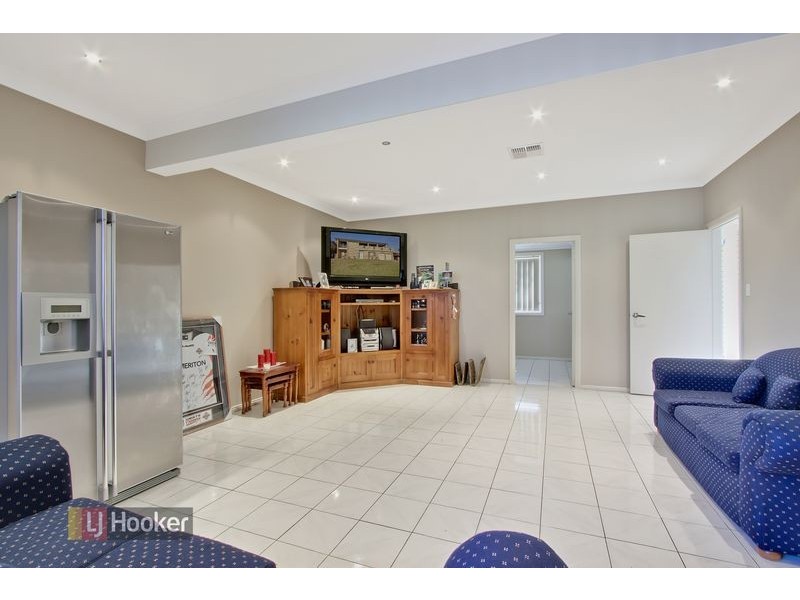 9 Peterson Place, North Rocks NSW 2151