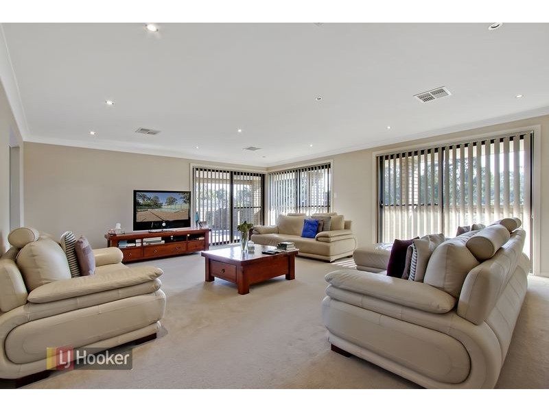 9 Peterson Place, North Rocks NSW 2151