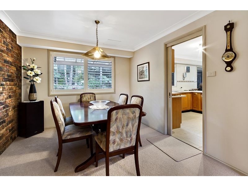9 Stringybark Pl, Castle Hill NSW 2154