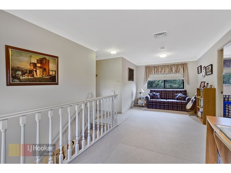 9 Stringybark Pl, Castle Hill NSW 2154