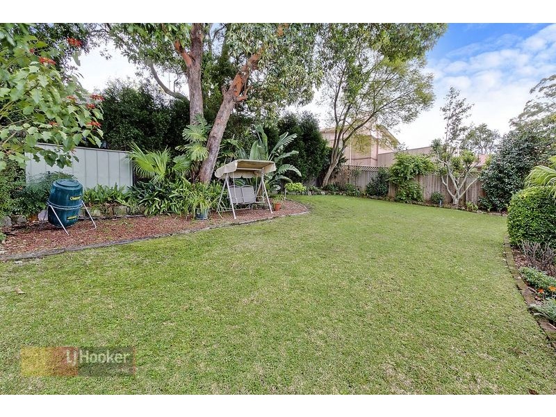 9 Stringybark Pl, Castle Hill NSW 2154