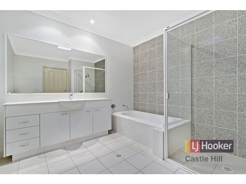 113 Eagleview Pl, Baulkham Hills NSW 2153