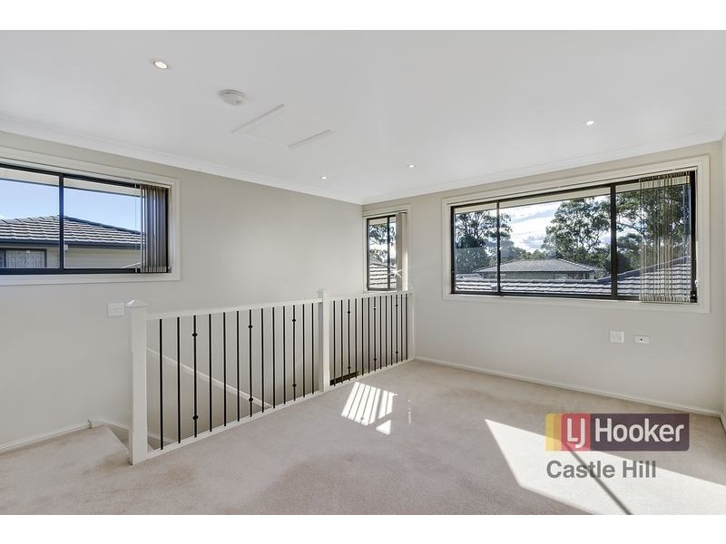 113 Eagleview Pl, Baulkham Hills NSW 2153