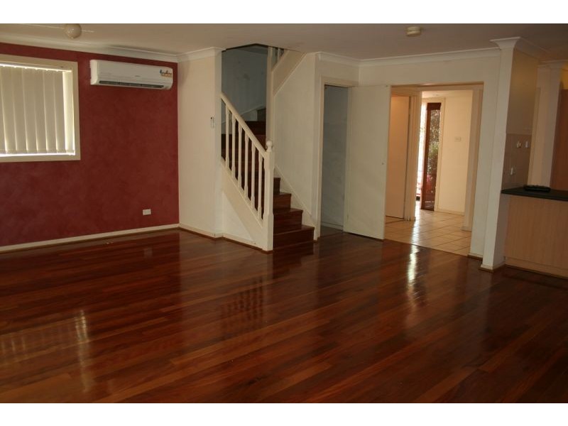 1/18-20 Pearce St, Baulkham Hills NSW 2153