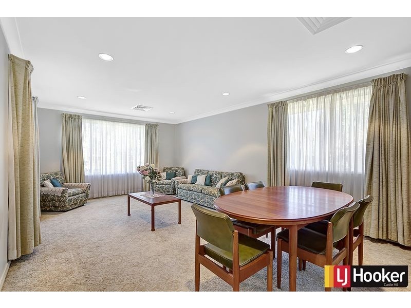 4 Cadman Crescent, Castle Hill NSW 2154