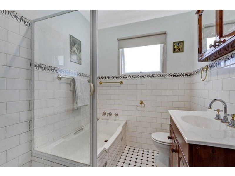 24 Verletta Ave, Castle Hill NSW 2154