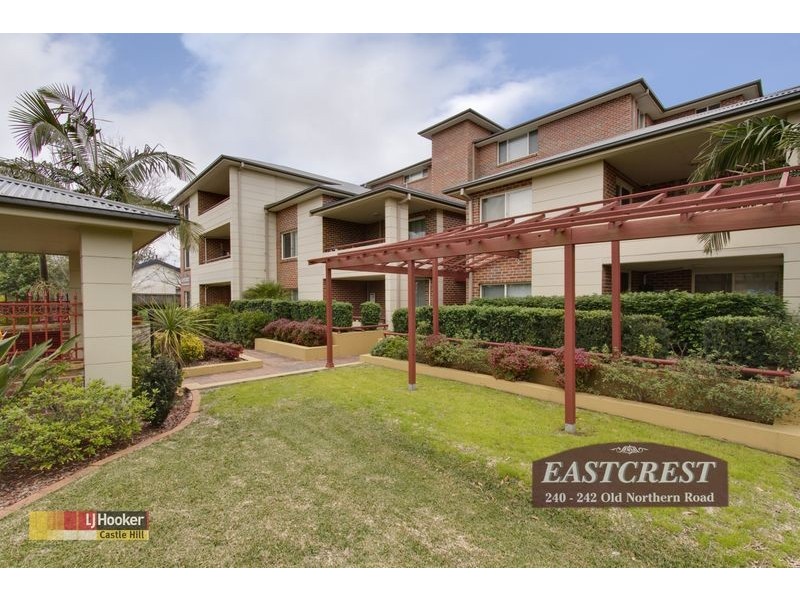 3/240-242 Old Northern Rd, Castle Hill NSW 2154