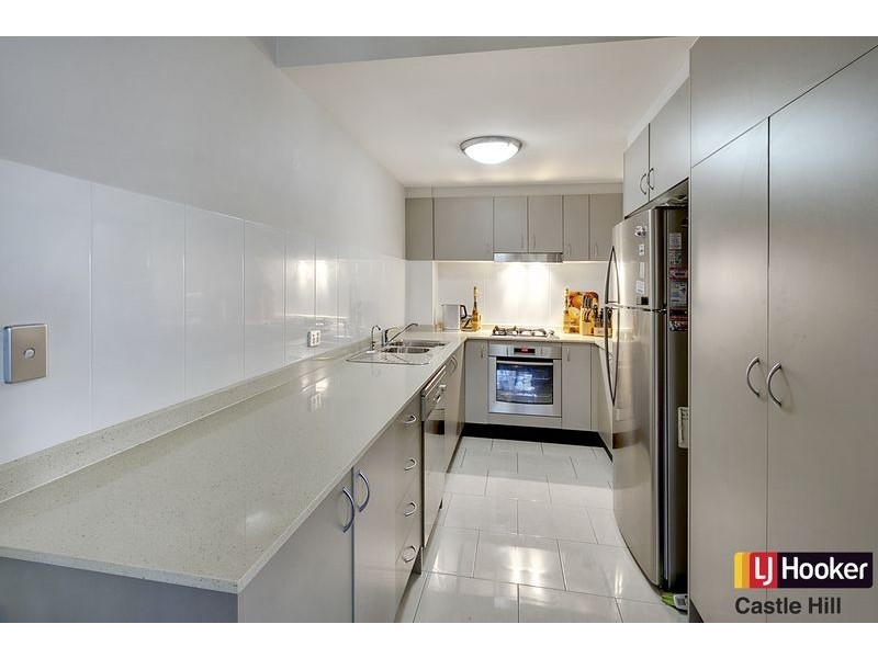 3/240-242 Old Northern Rd, Castle Hill NSW 2154