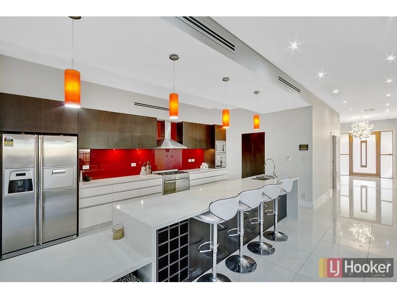 2 Popplewell Ave Stonecutters Ridge, Colebee NSW 2761