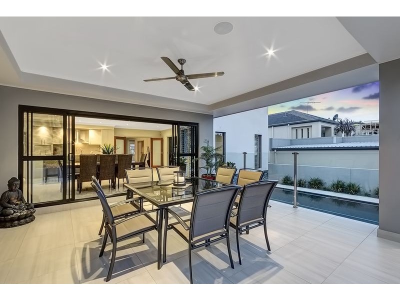 14 Waterfall Cr, Bella Vista NSW 2153