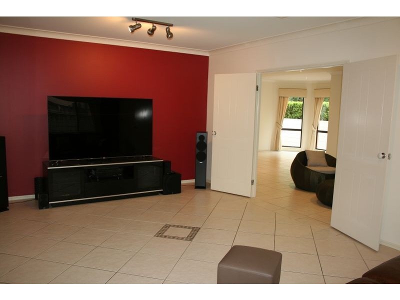 2 Norham Mews, Castle Hill NSW 2154