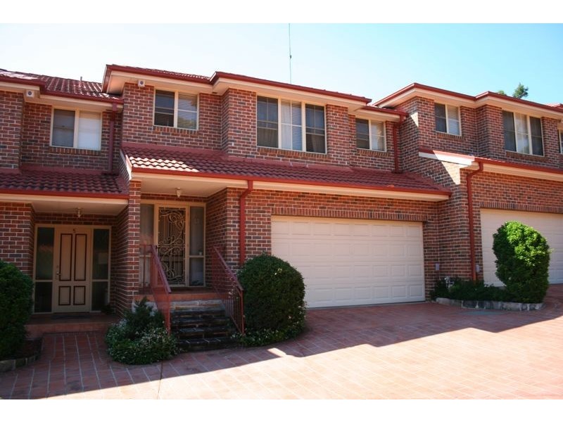 4/3-7 Warwick Pde, Castle Hill NSW 2154