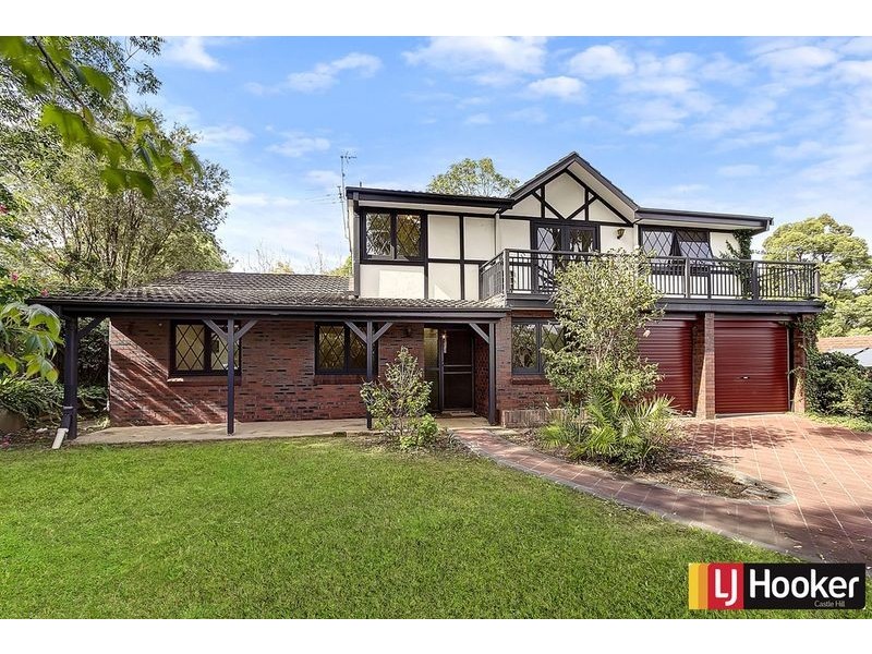 102 Fishburn Crescent, Castle Hill NSW 2154