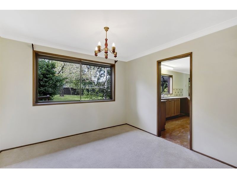 102 Fishburn Crescent, Castle Hill NSW 2154