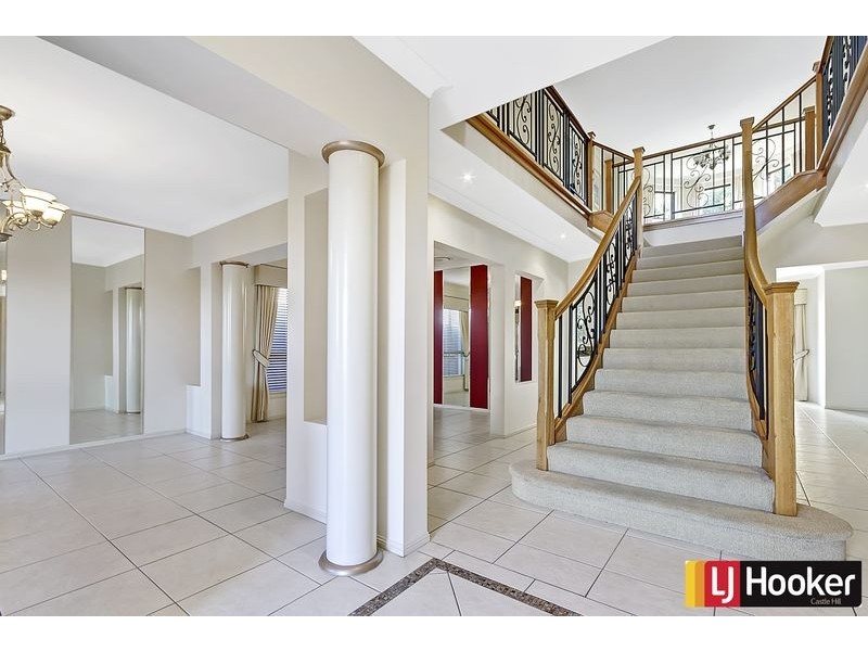 2 Norham Mews, Castle Hill NSW 2154