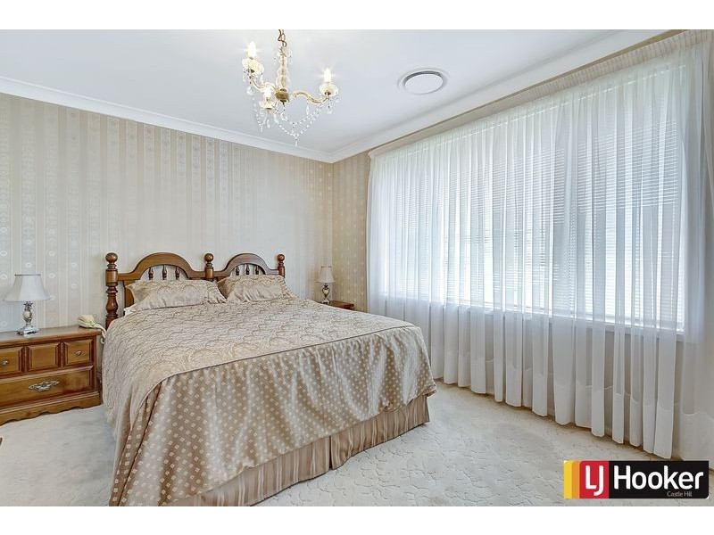 6 Quintana Ave, Baulkham Hills NSW 2153
