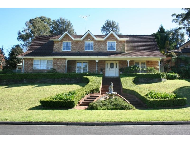 4 Yerriebah Pl, Castle Hill NSW 2154