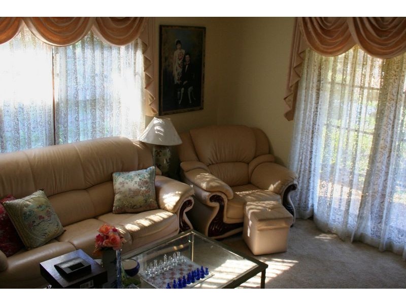4 Yerriebah Pl, Castle Hill NSW 2154