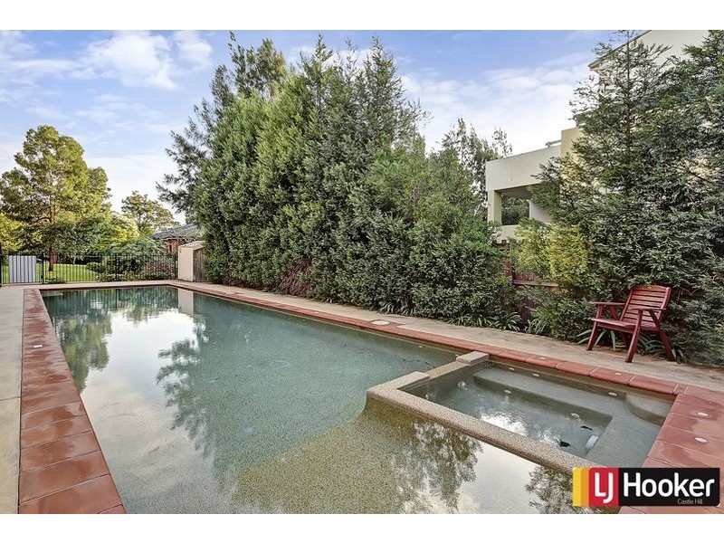 54/12-18 Hume Ave, Castle Hill NSW 2154