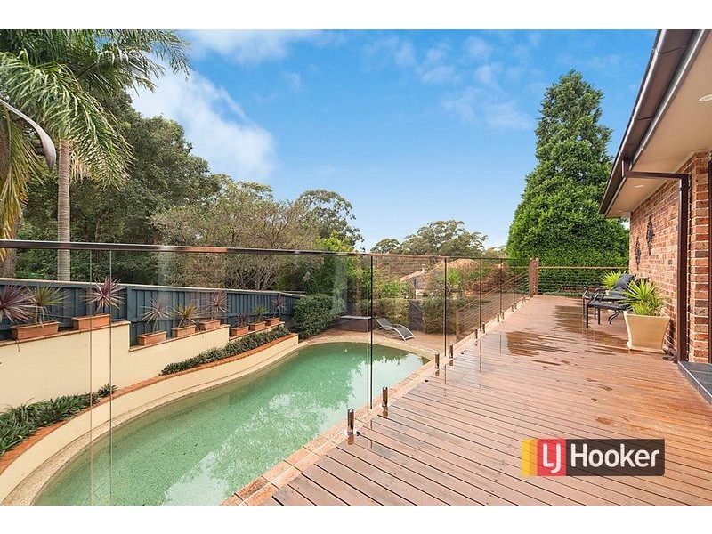 25 Candlebush Crescent, Castle Hill NSW 2154