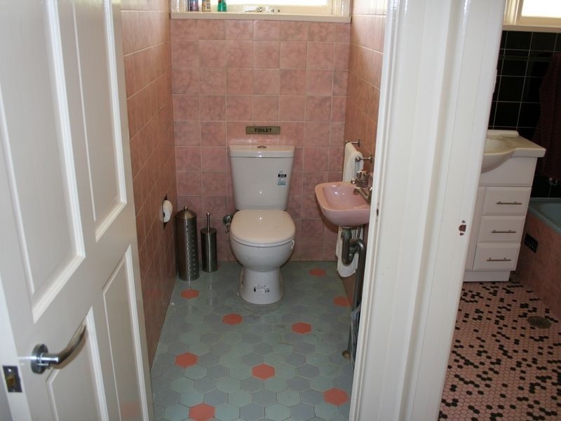 43 Showground Rd, Castle Hill NSW 2154