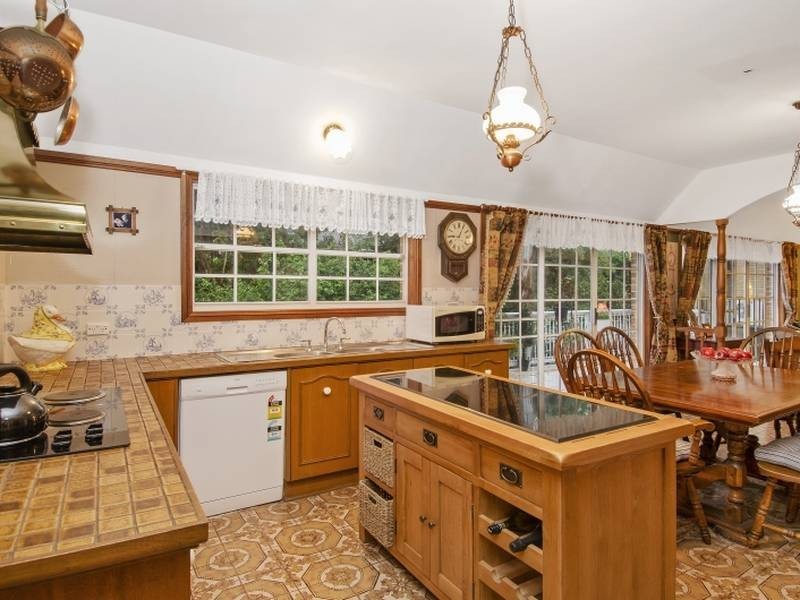 78 Ulundri Drive, Castle Hill NSW 2154