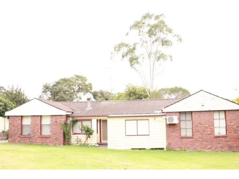24A Windsor Rd, Castle Hill NSW 2154