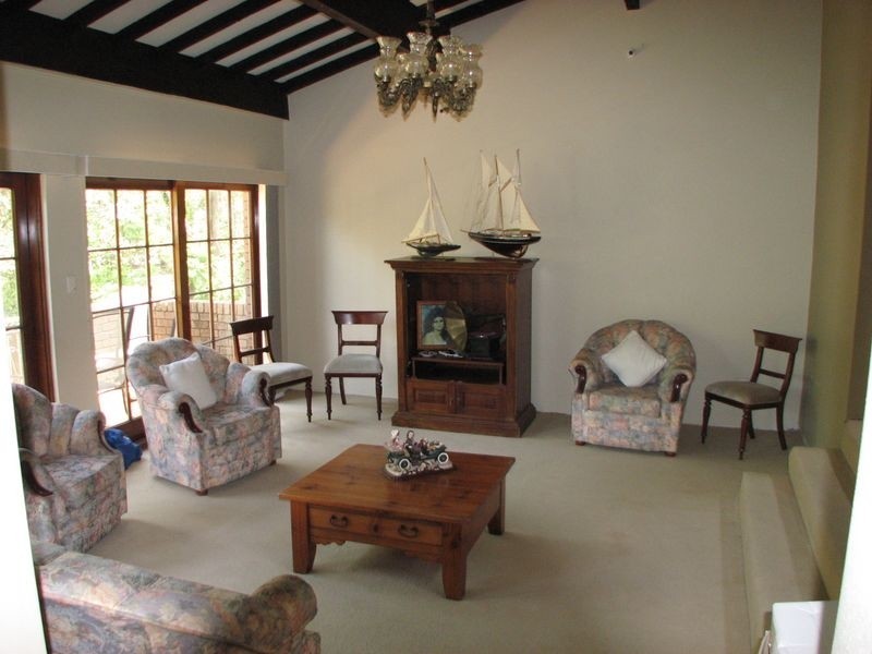 68 Woodhill St, Castle Hill NSW 2154