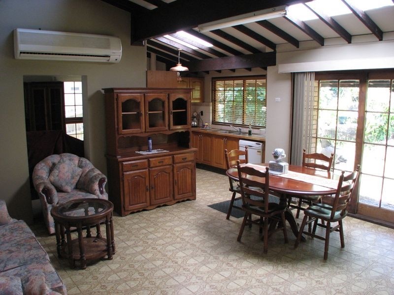 68 Woodhill St, Castle Hill NSW 2154