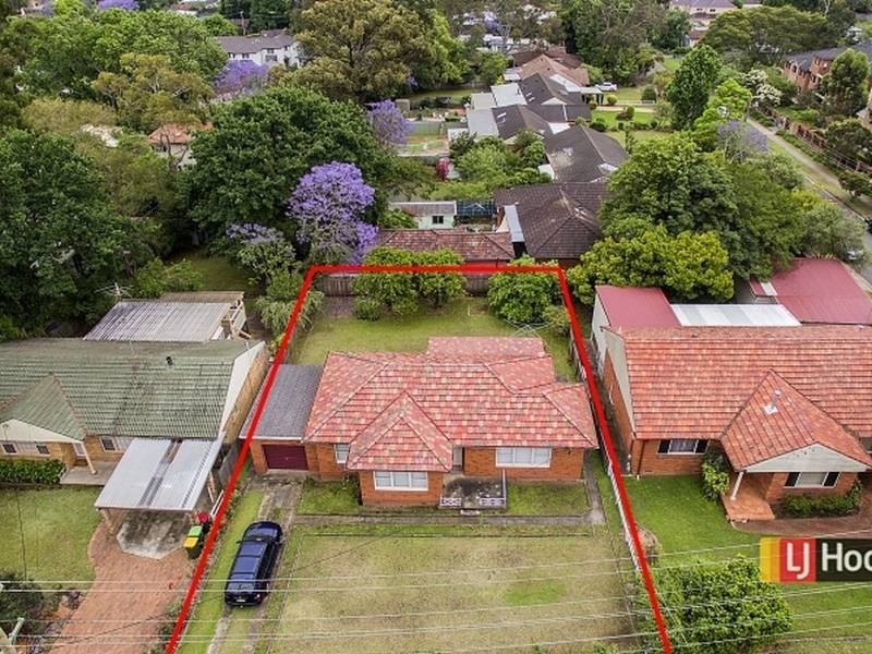 8 Hume Avenue, Castle Hill NSW 2154