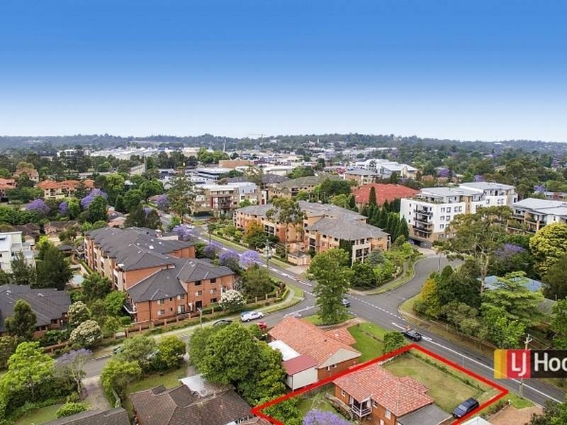 8 Hume Avenue, Castle Hill NSW 2154