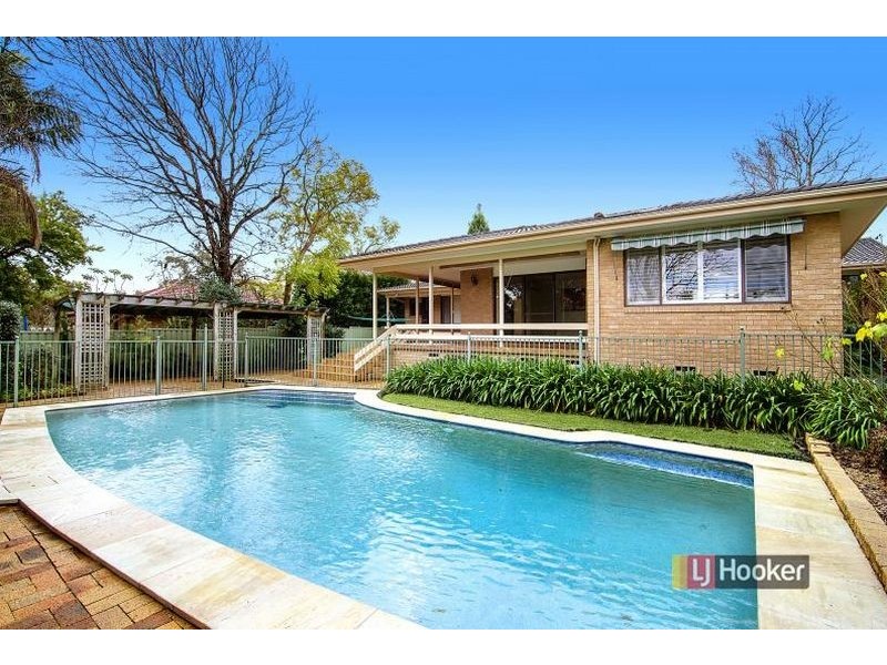 9 Hughes Avenue, Castle Hill NSW 2154