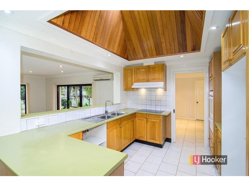 9 Hughes Avenue, Castle Hill NSW 2154