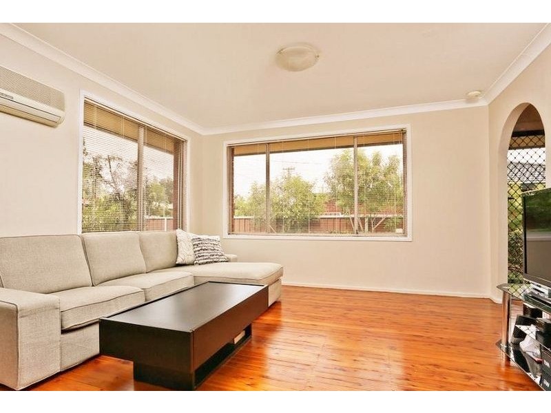 16 Rudolf Road, Seven Hills NSW 2147