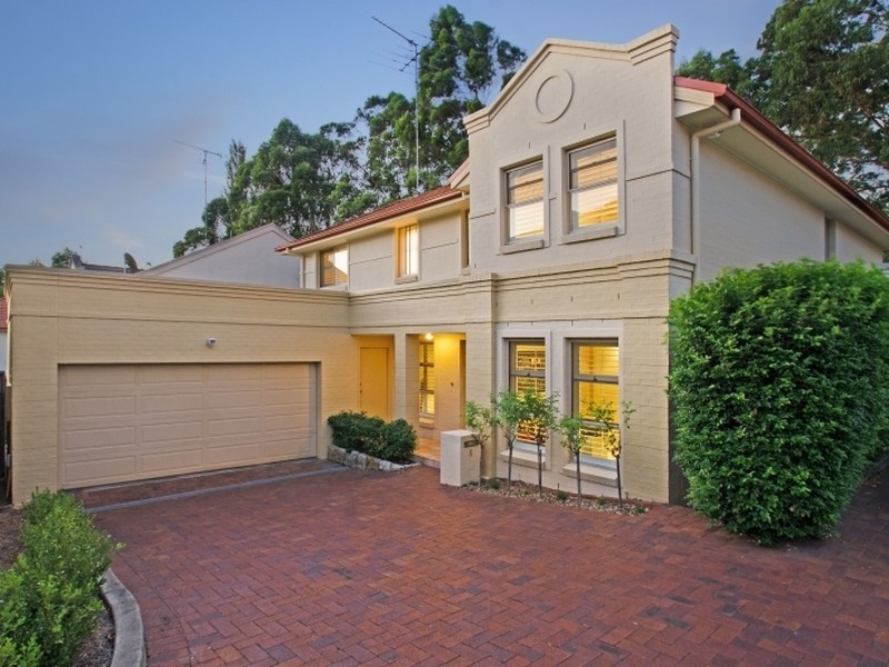 5 St Simon Place, Castle Hill NSW 2154
