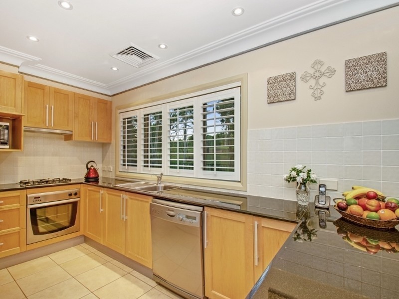 5 St Simon Place, Castle Hill NSW 2154