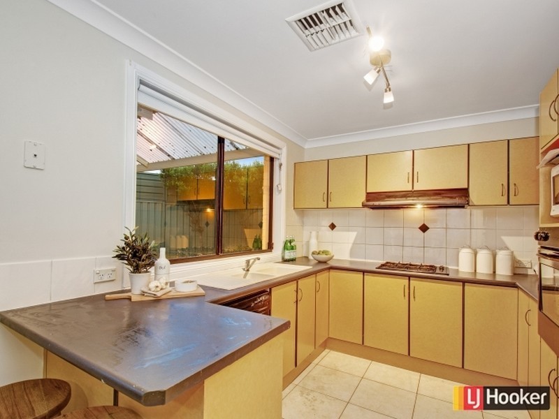 22 Iwan Place, Beaumont Hills NSW 2155