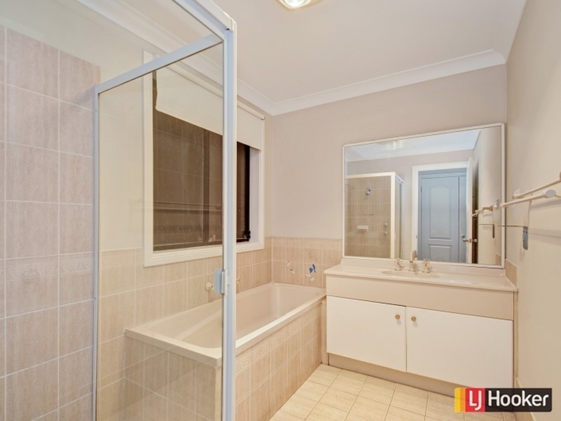 22 Iwan Place, Beaumont Hills NSW 2155