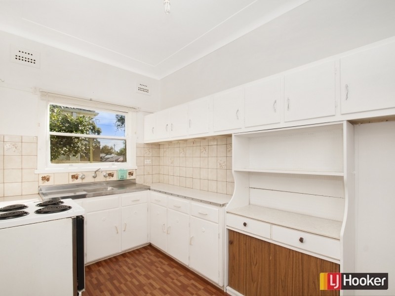 12 Marks Avenue, Seven Hills NSW 2147